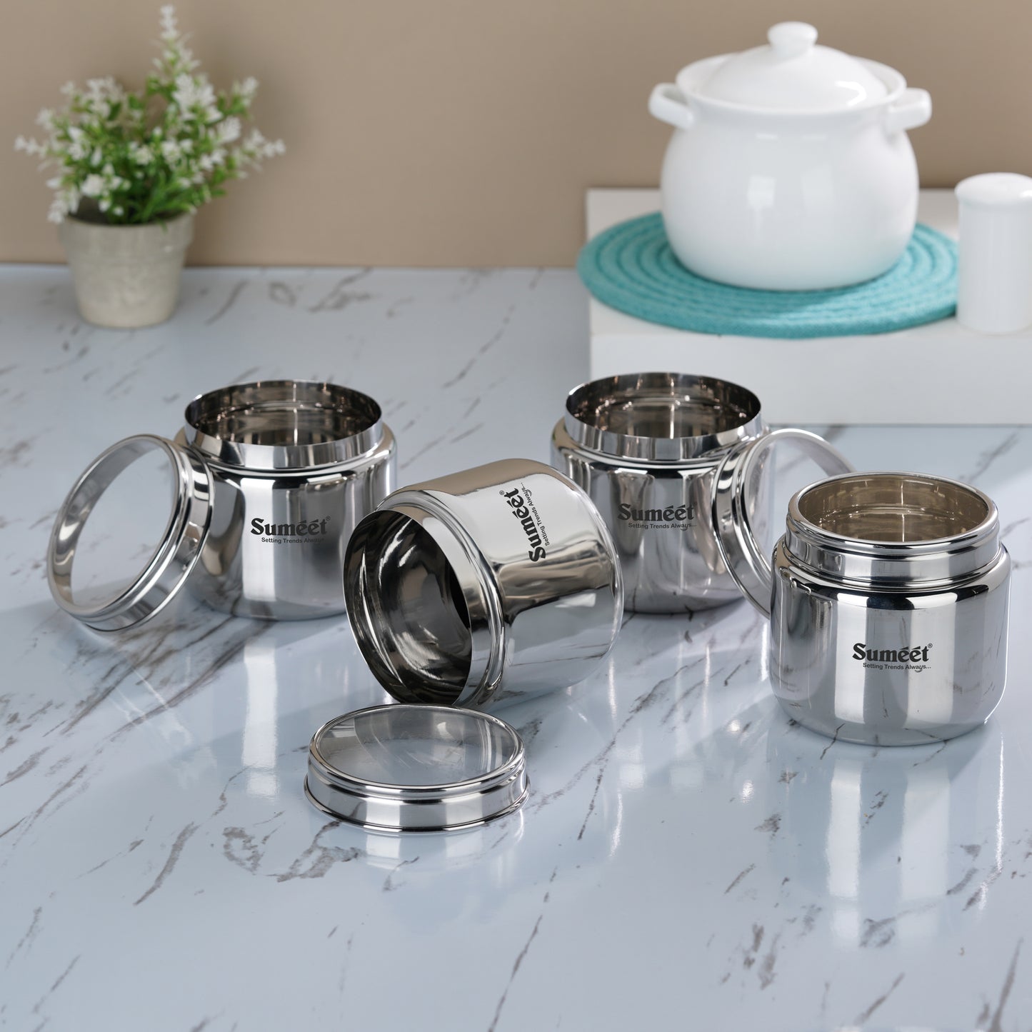 Sumeet Stainless Steel Canisters/Dabba/Storage Containers for Kitchen with See Through Lid, Set of 4 Pcs, 1450ml Each, 13.5cm Dia, Silver