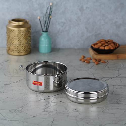Sumeet Stainless Steel Meal Pack Lunch Box / Tiffin with Steel Separator Plate and Locking Clip, 500ML, 13cm Dia, Silver