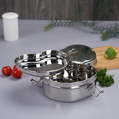 Sumeet Stainless Steel Apple Lunch Box/Tiffin with Steel Separator Plate and Locking Clip, 650ML, Ideal for 1 Person - Silver